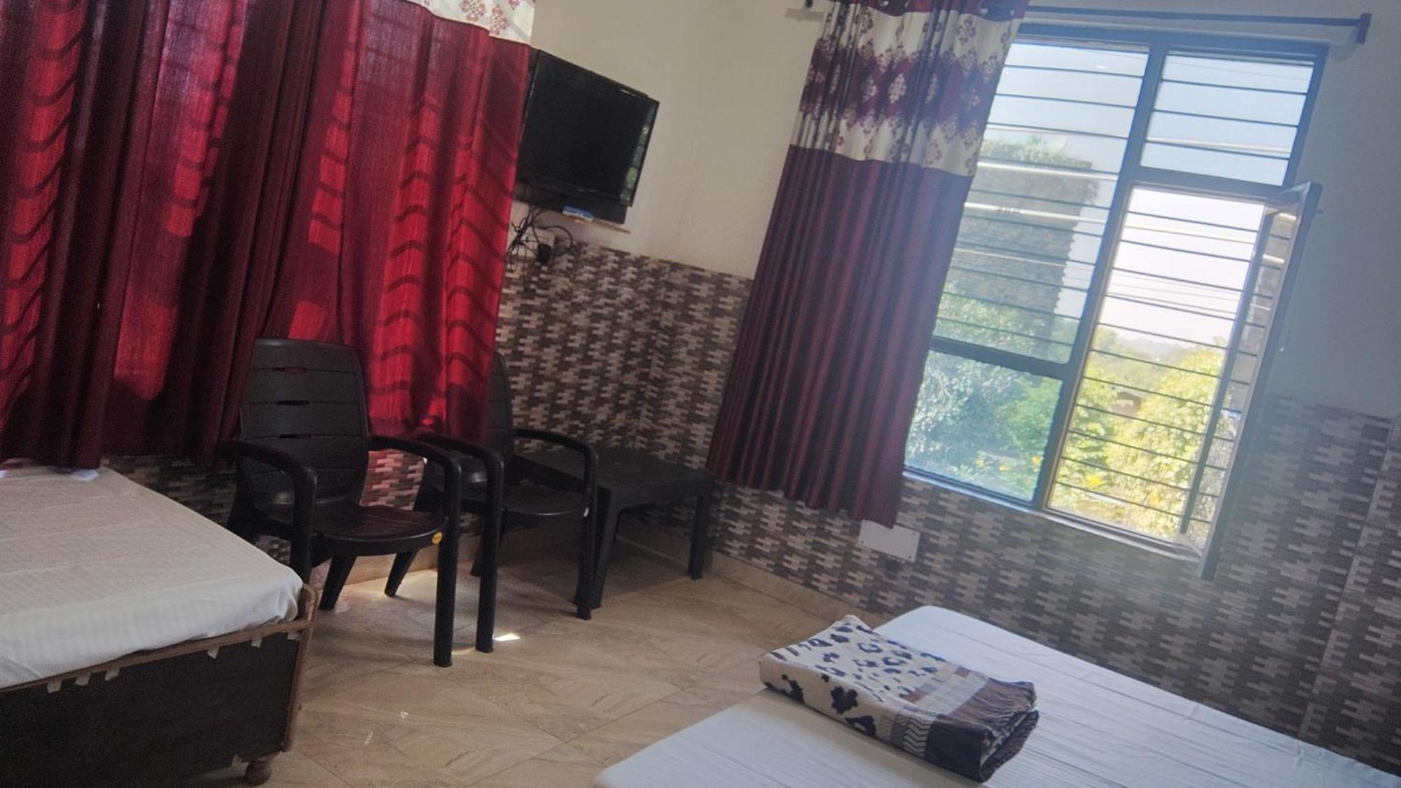 Tushar Guest House Jawala Mukhi Luaran gambar